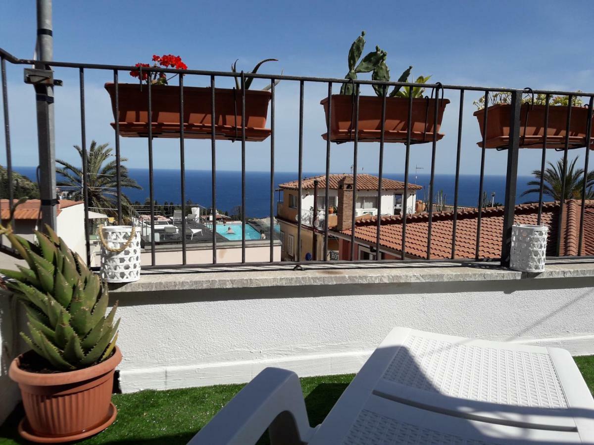 Casa Gio Appartement Taormina Buitenkant foto