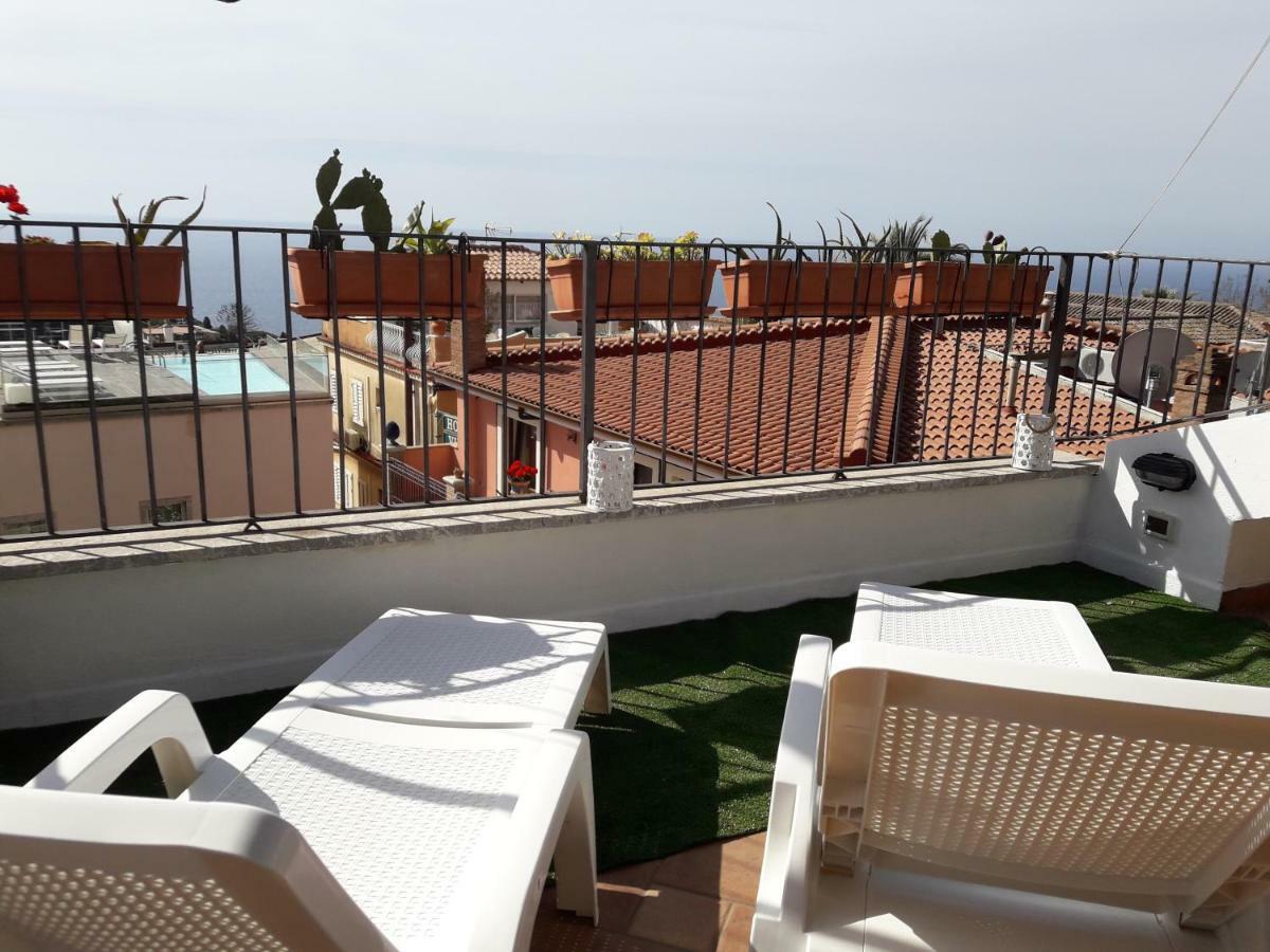 Casa Gio Appartement Taormina Buitenkant foto